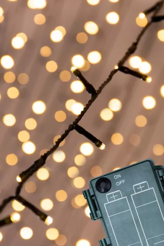 Battery Powered Leds<Christmas Tree World Ctw Battery Powered 400 Led Multifunction String Light Set - Warm White